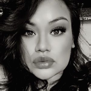 Meet your Posher, Katherine